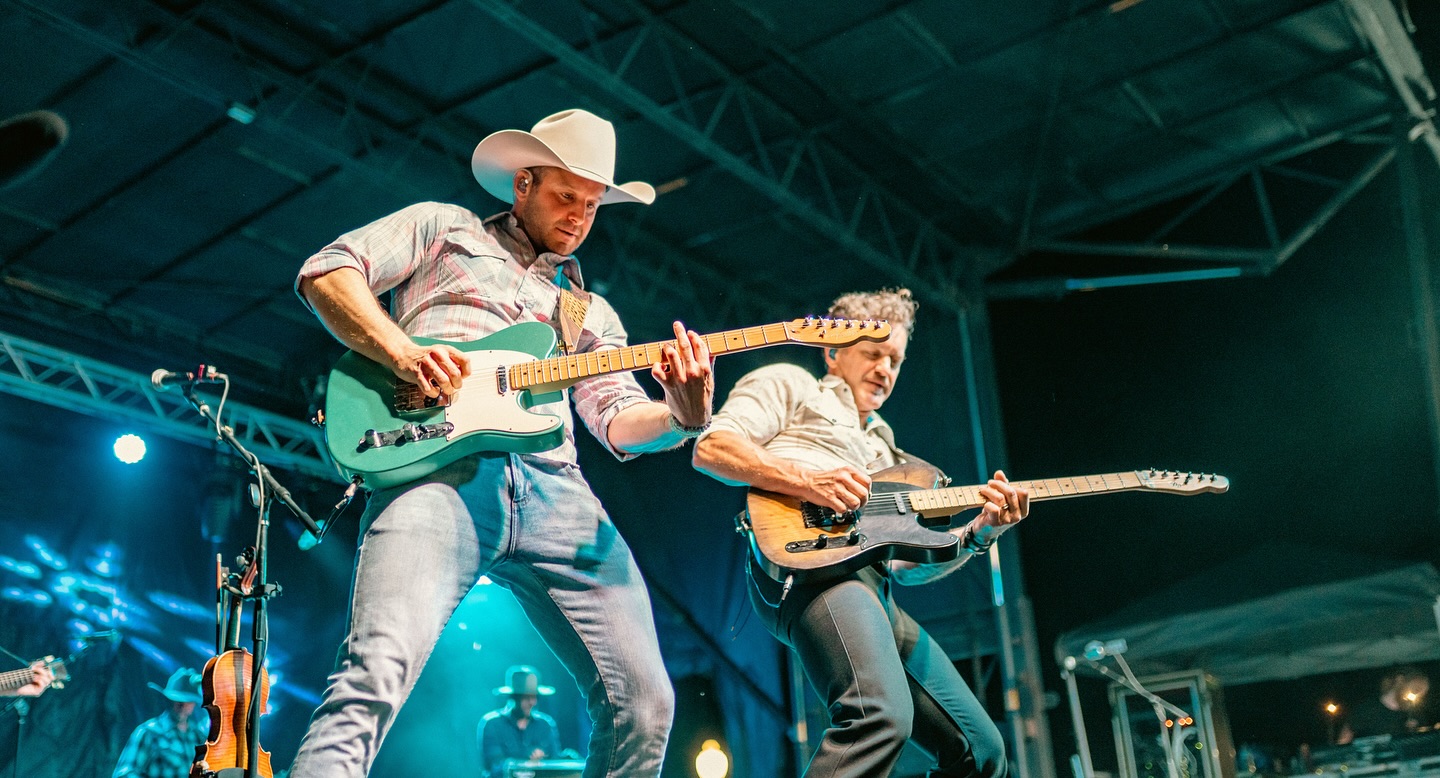 Easton Corbin