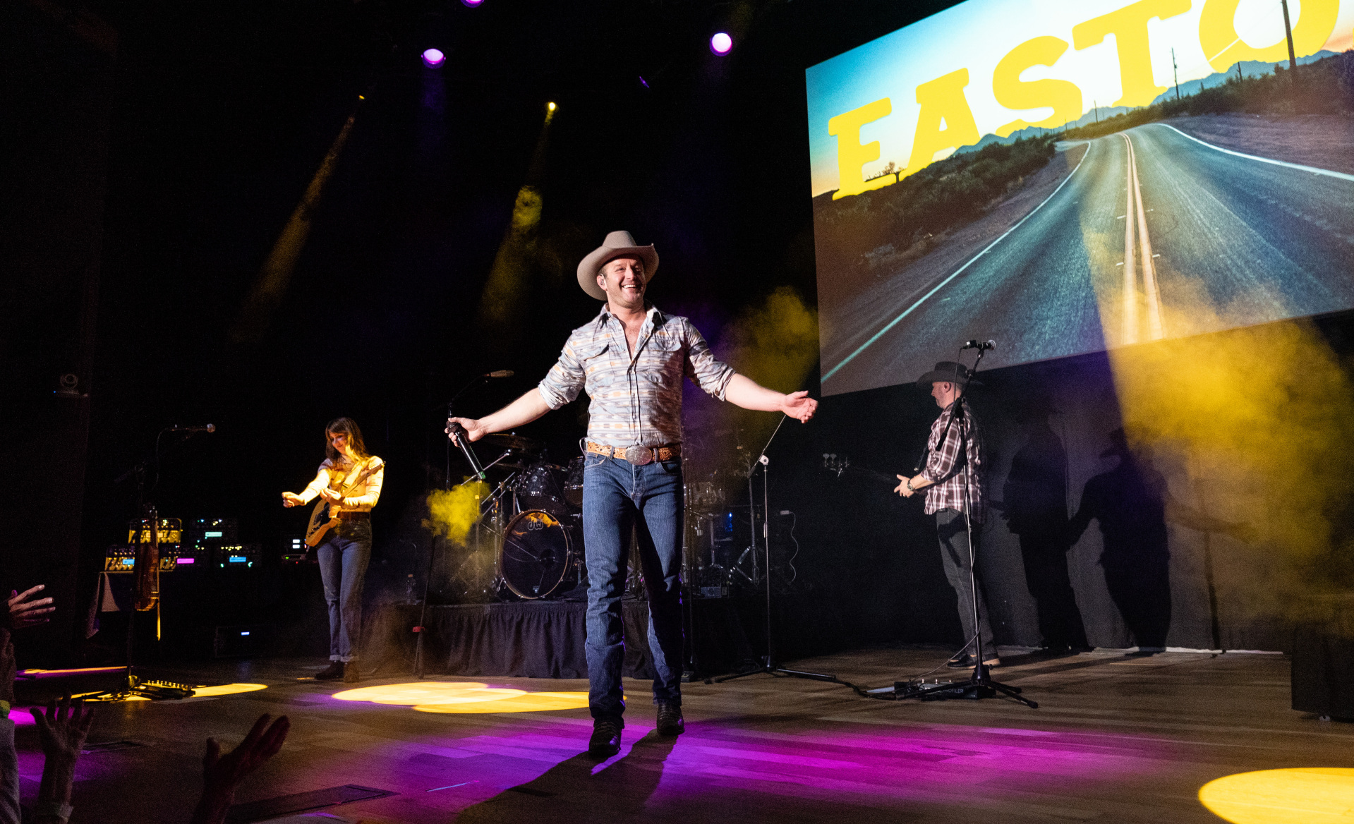 Easton Corbin